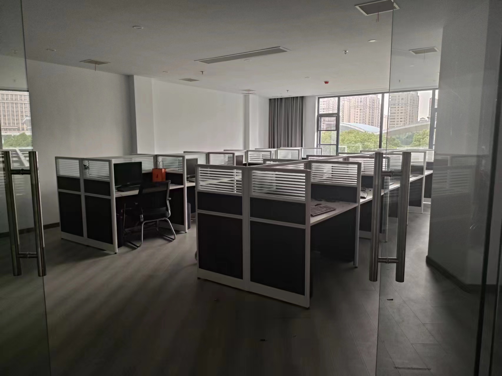 江西仁凱信息科技 專業(yè)計算機信息技術(shù)咨詢服務(wù)引領(lǐng)企業(yè)數(shù)字化轉(zhuǎn)型